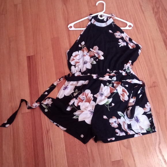 Lady's rompers - Picture 4 of 4